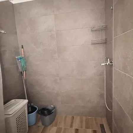 Apartment Tirana Airport 2 *